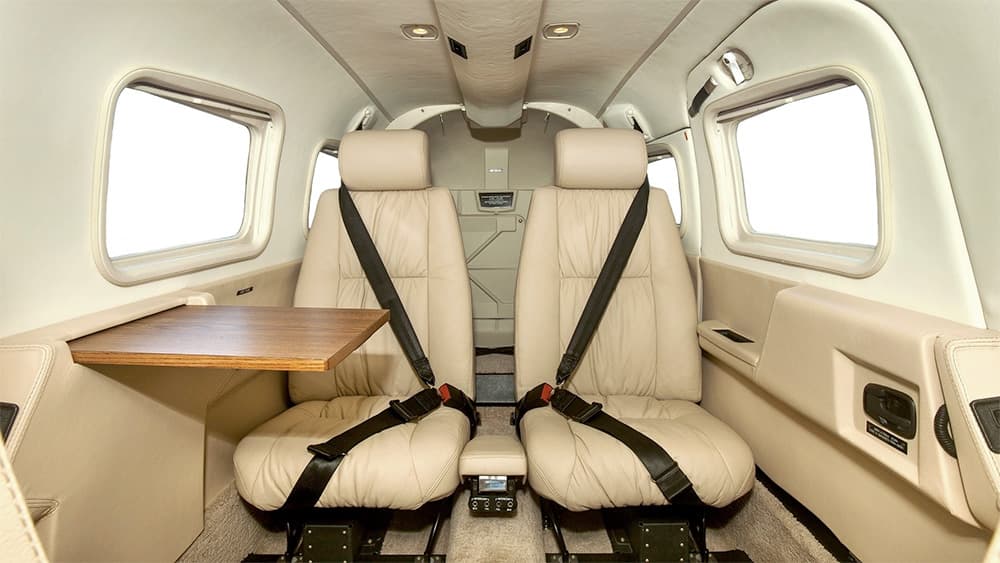 PA-34-220T Seneca V en vol
