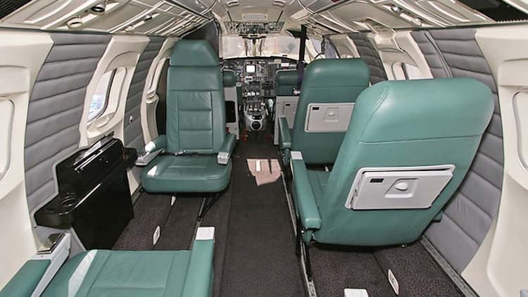 EMB 121 Xingu en vol