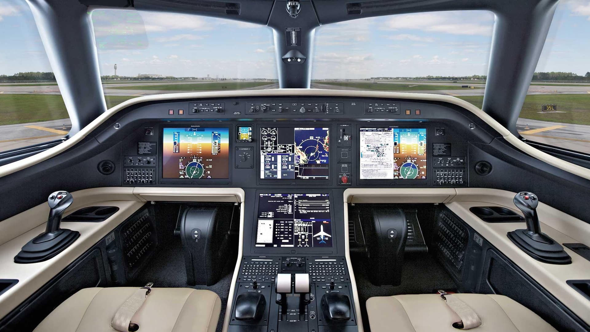 Praetor 600 Cockpit