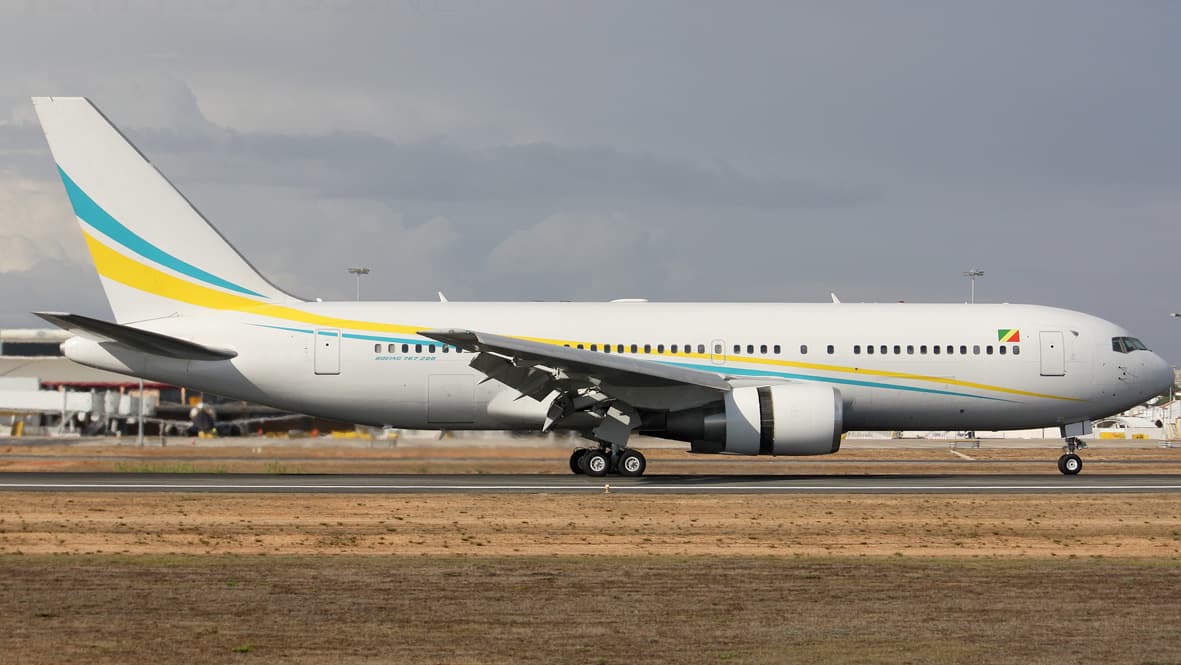 767-200 BBJ in flight