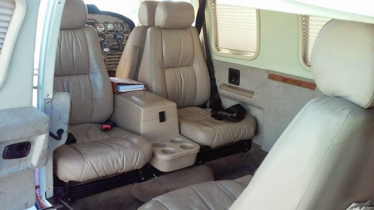 PA-34-220T Seneca III/IV Interior