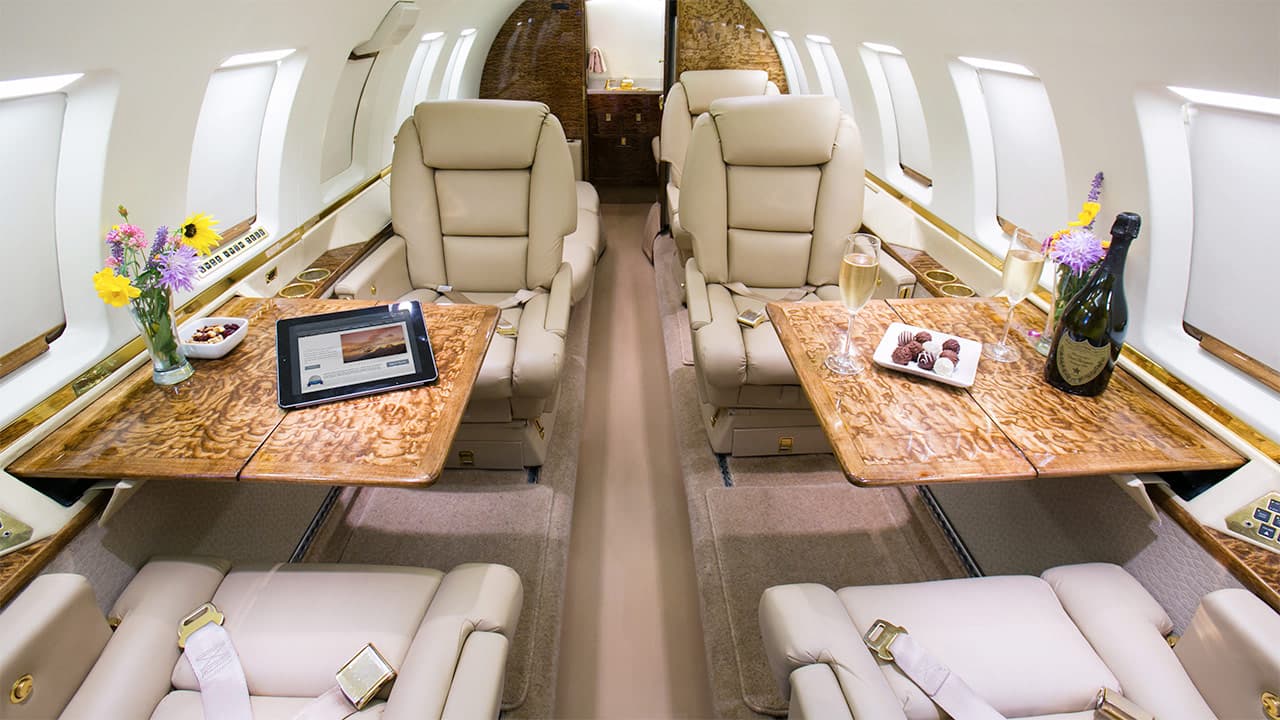 Hawker 800XP Interior
