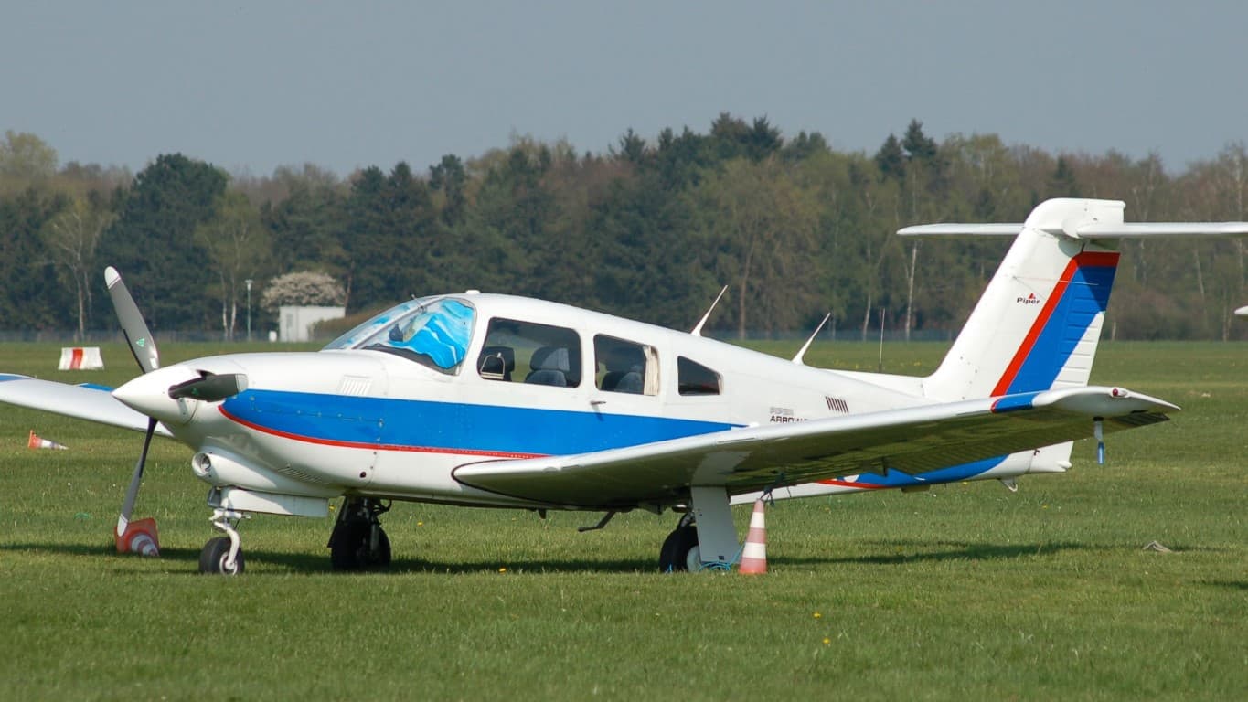 PA2-8RT Arrow