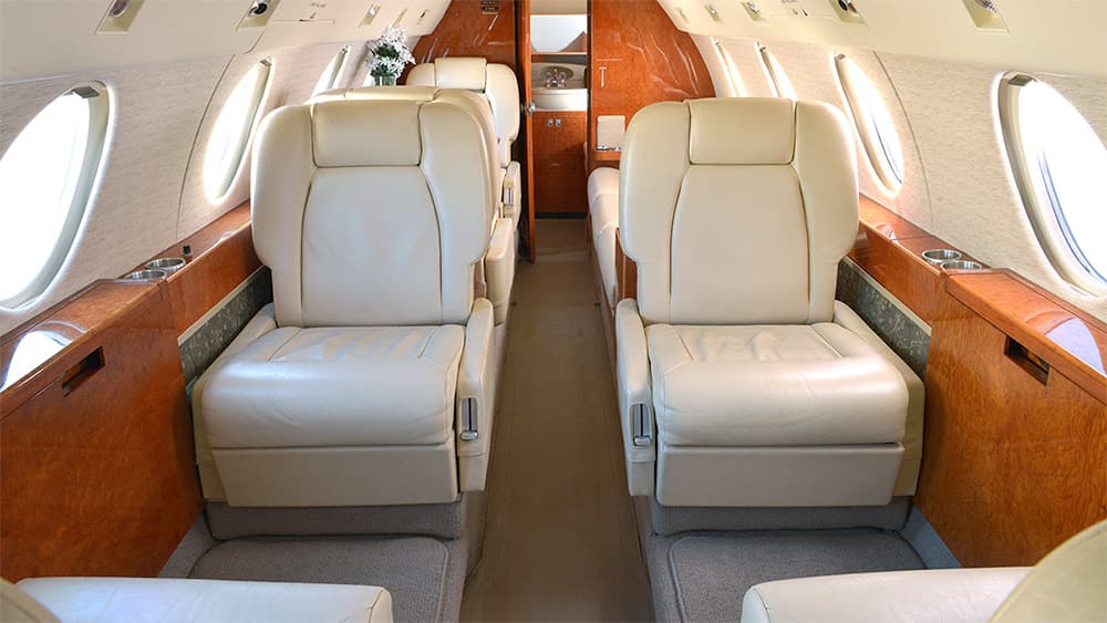 Falcon 20 Interior