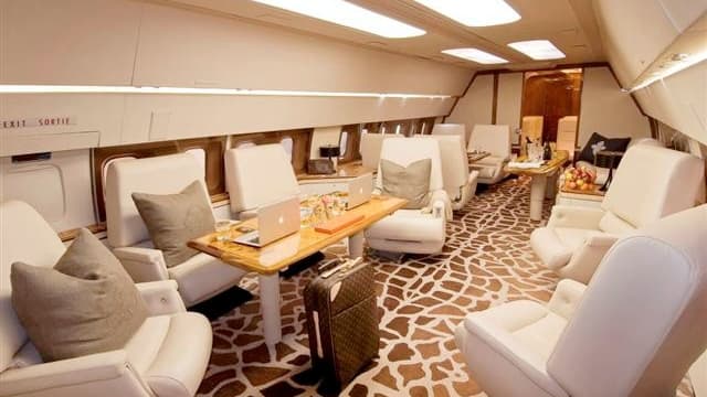727 VIP Intérieur