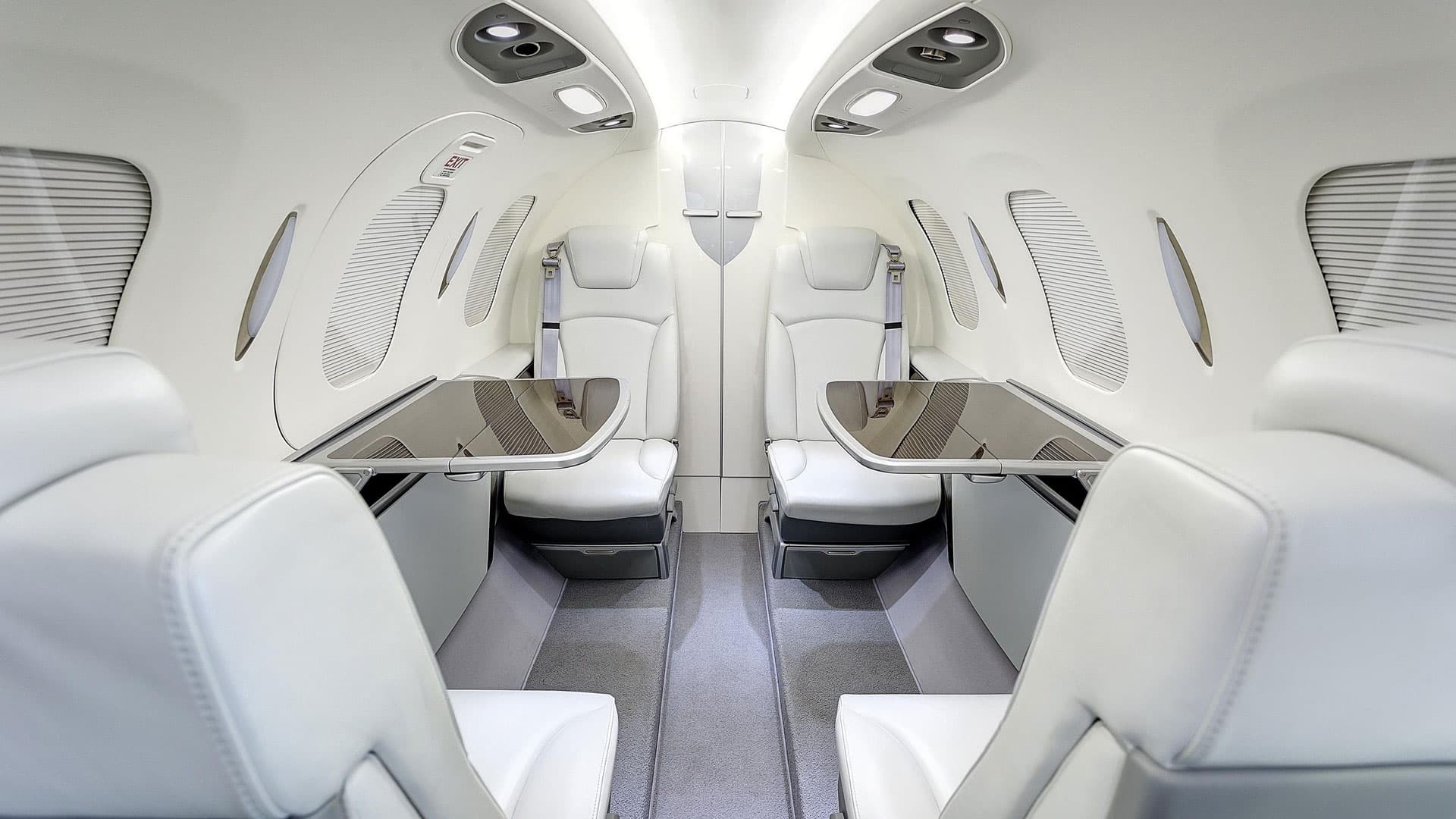 HondaJet in flight