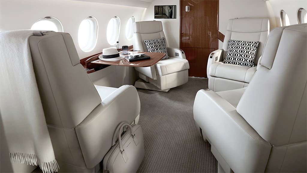 Falcon 2000 Innenraum