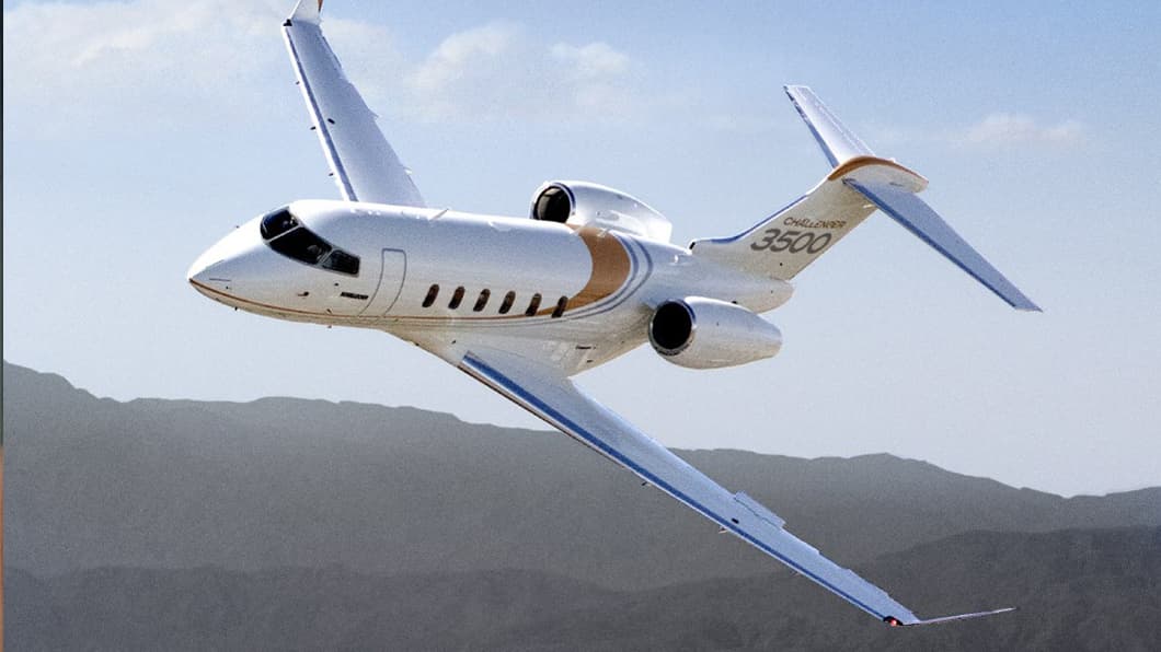 Challenger 3500 Exterior