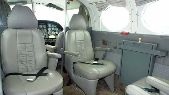 CE-401 Intérieur