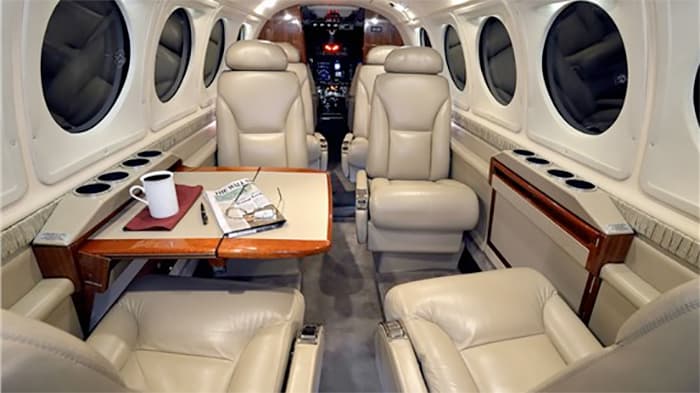 King Air B200GT in flight