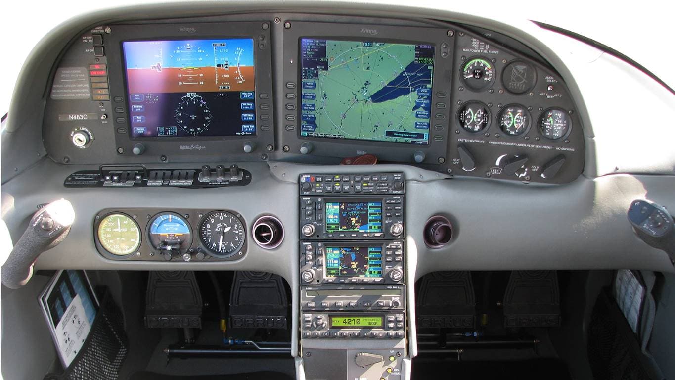 Cirrus SR22 Cockpit