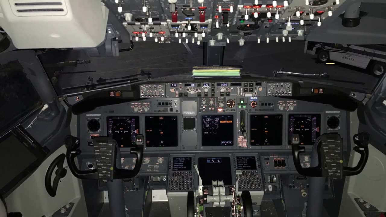 BBJ3 Cockpit