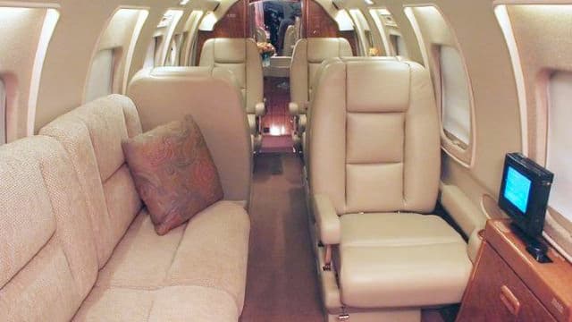 Westwind I Interior