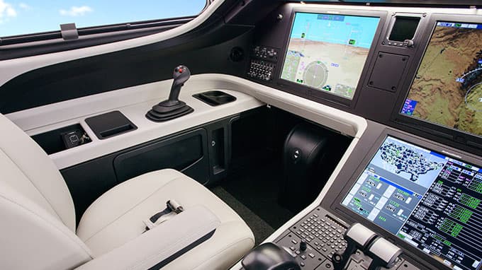 Legacy 450 Cockpit