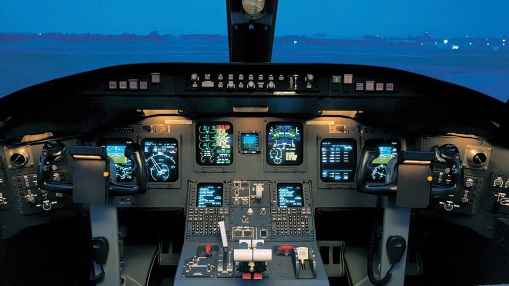 CRJ100 Cockpit