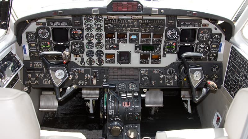 1900D Cockpit