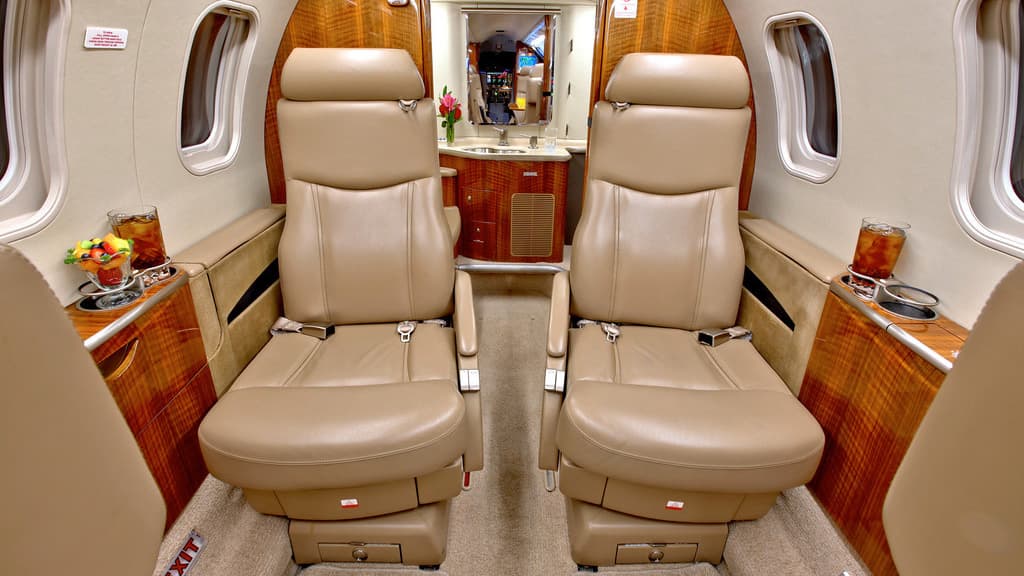 Learjet 40XR Interior
