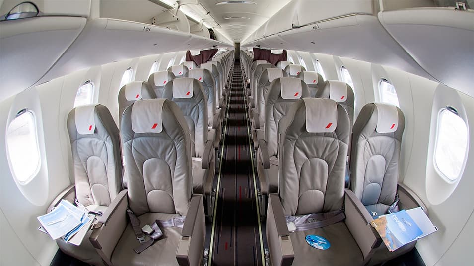 CRJ100 Interior