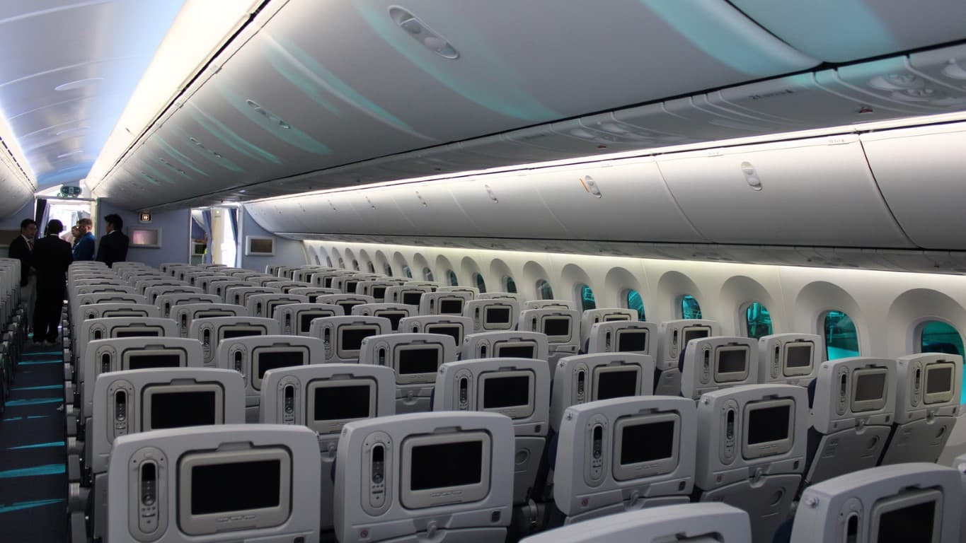 787-800 Interior