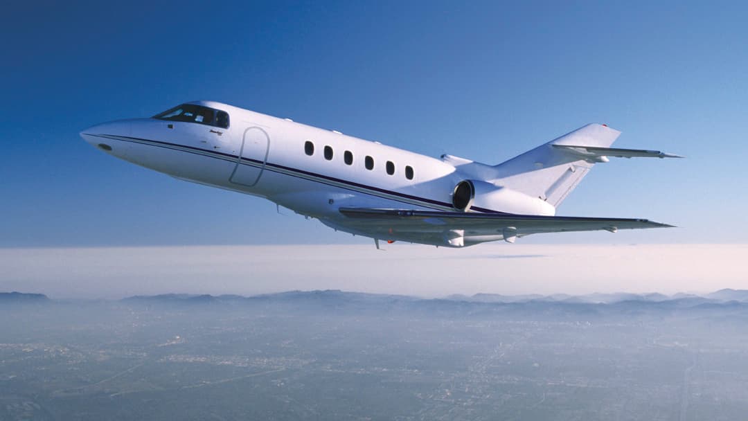 Hawker 700