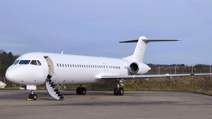 CRJ200