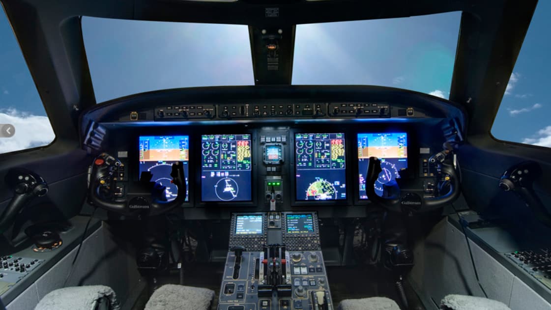 G150 Cabina de Mando