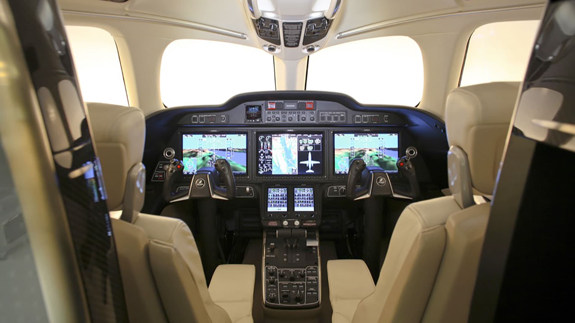 HondaJet Cockpit