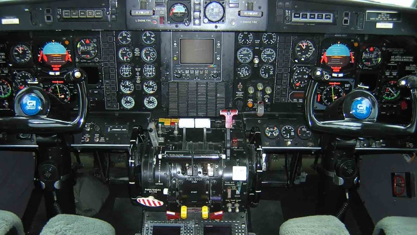 GII-SP Cockpit