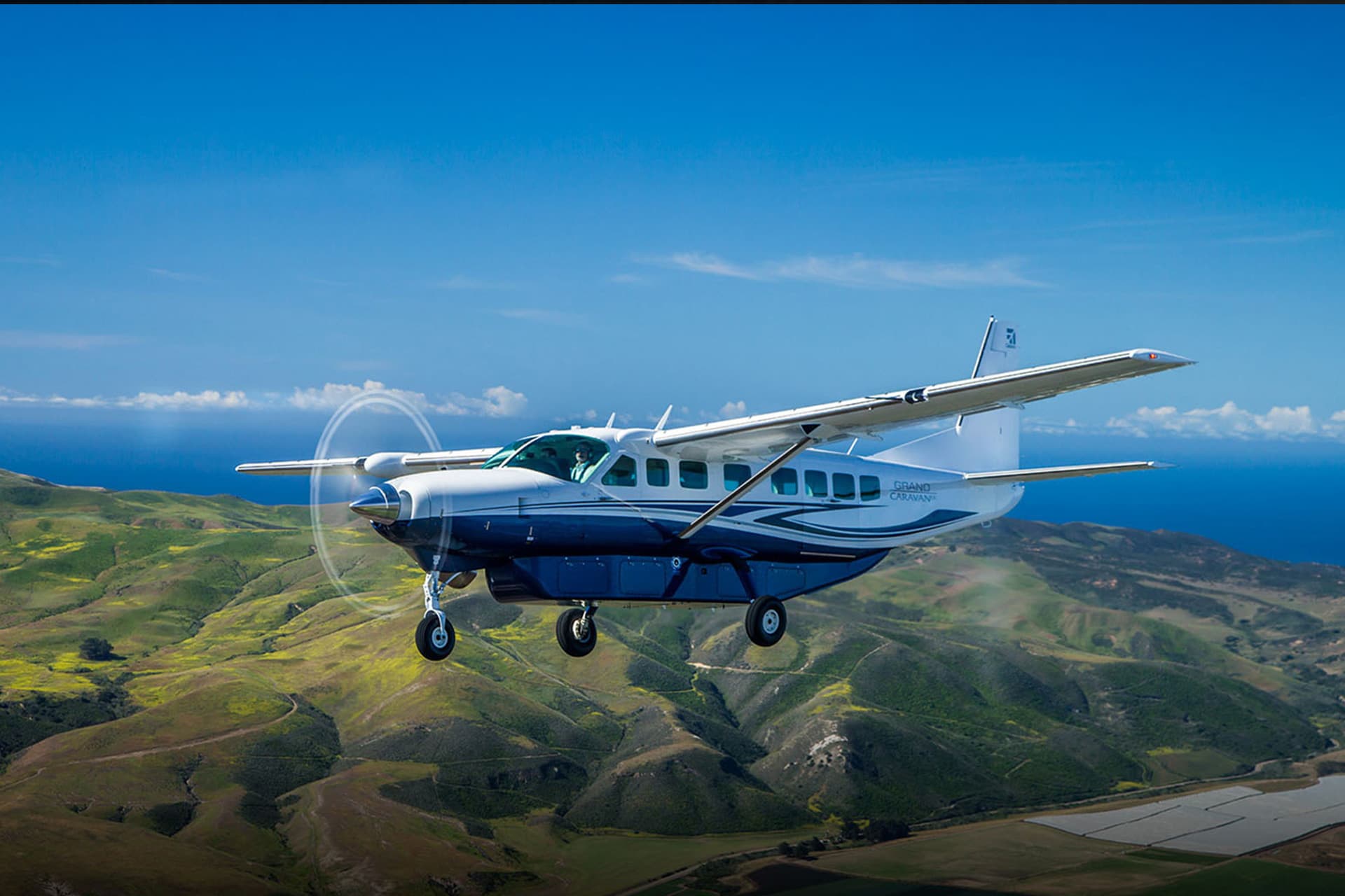 Grand Caravan 208B Extérieur