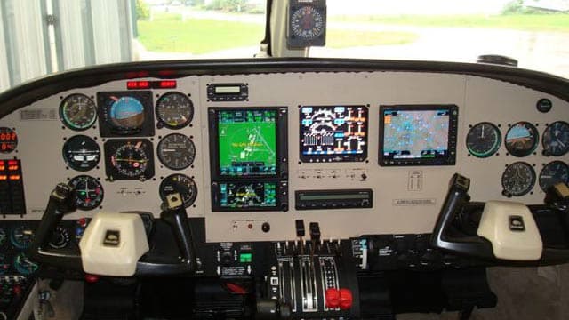 414 Chancellor Cockpit