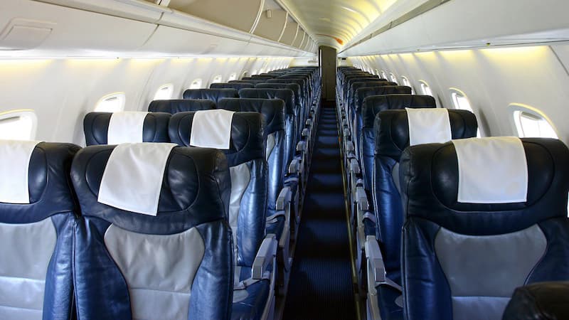 ERJ 145 in flight