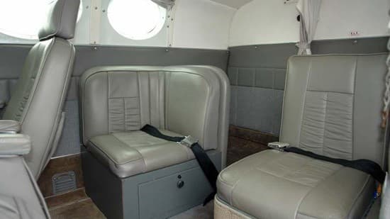 CE-401 en vol