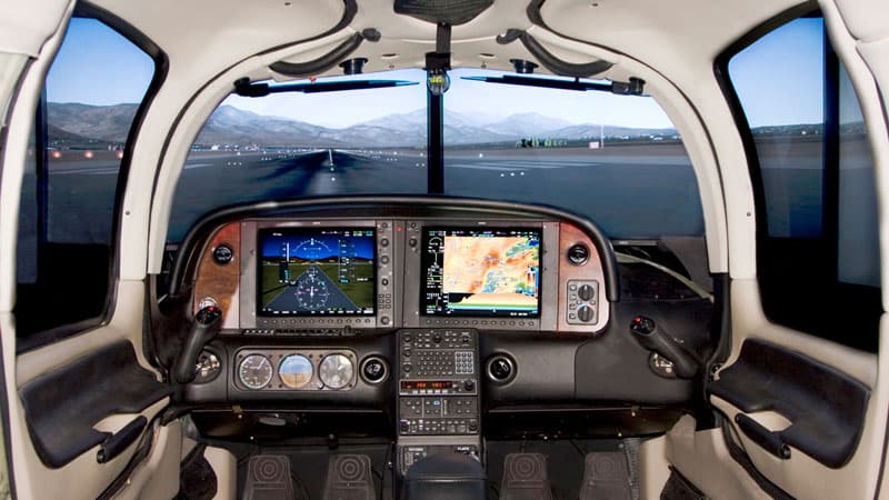 SR20 Cockpit
