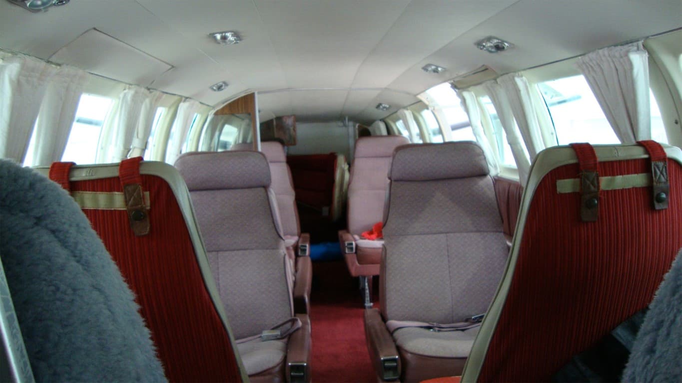 CE-404 Titan in flight