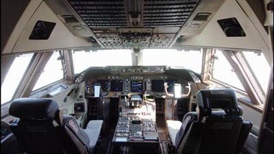 747-400F Cockpit