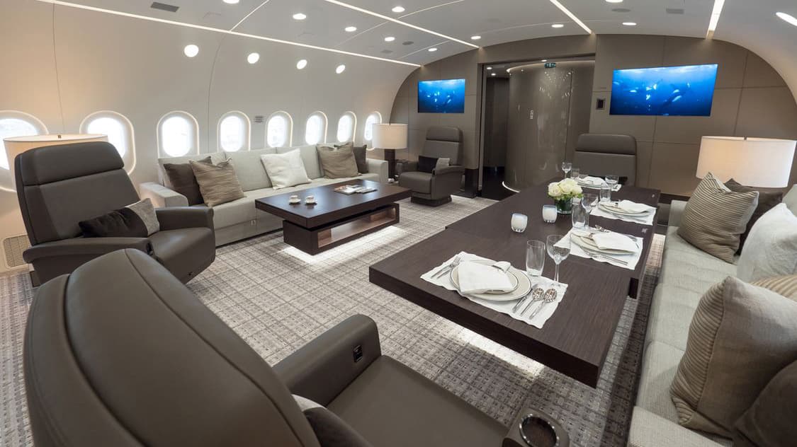 787-8 VIP Interior