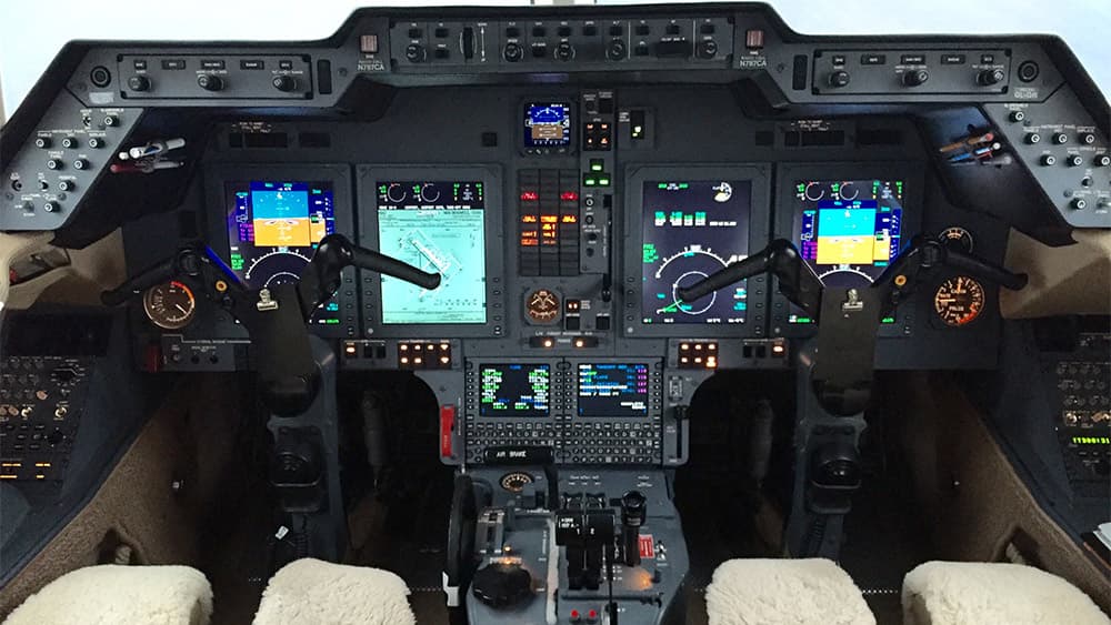 Hawker 750 Cockpit