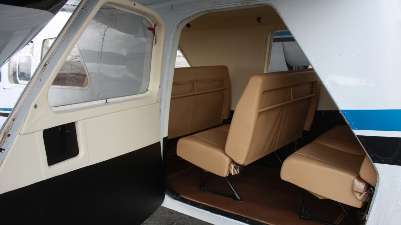BN-2A ISLANDER Interior