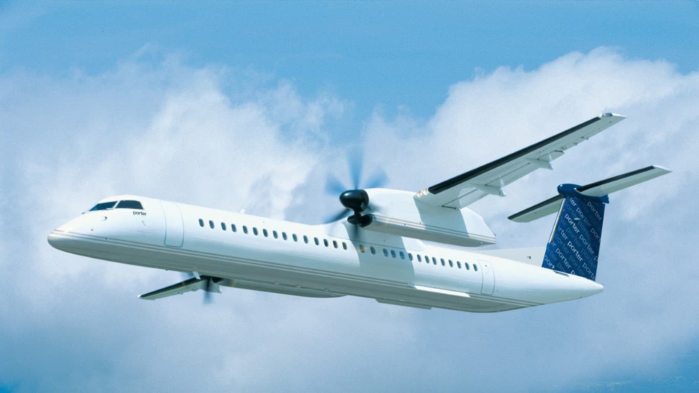 Dash 8