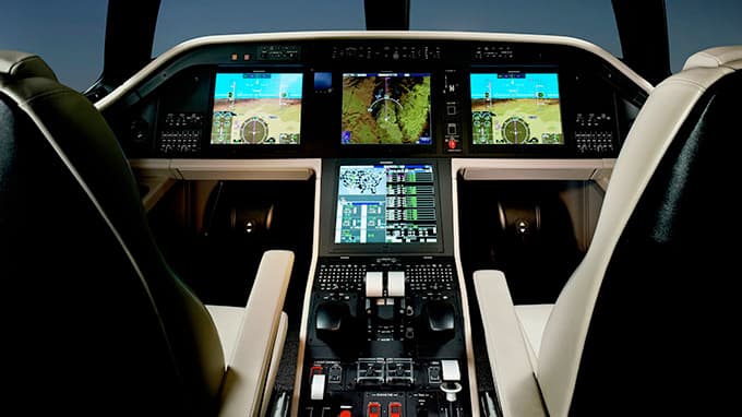 Legacy 500 Cockpit