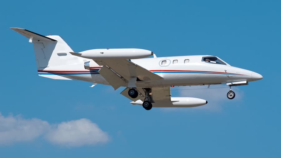 Learjet 24