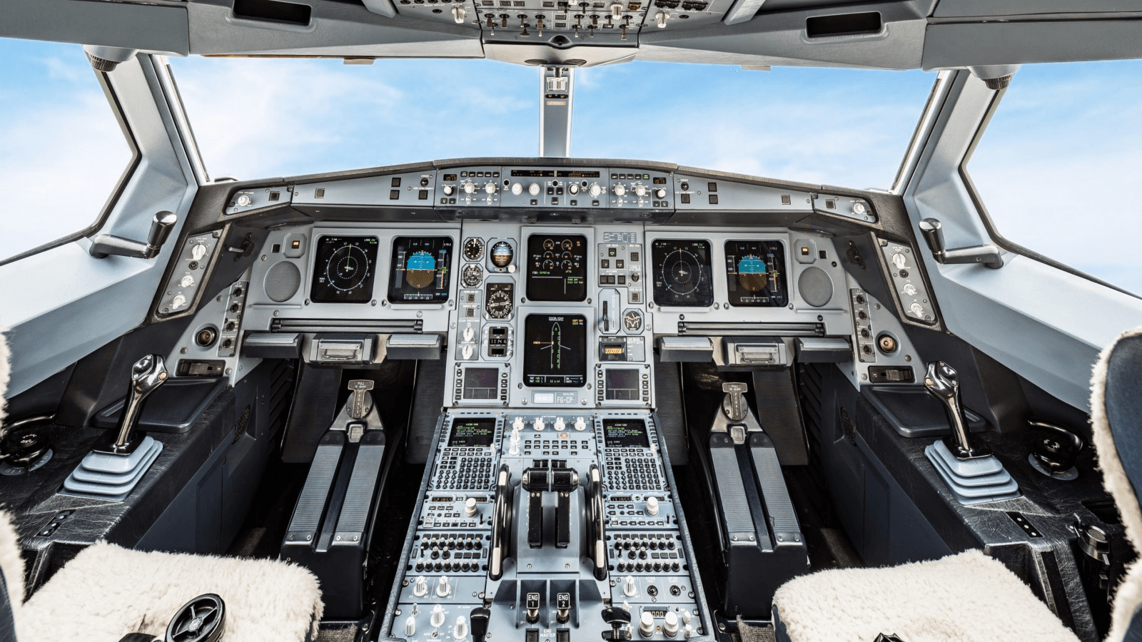 A330 VIP Cockpit