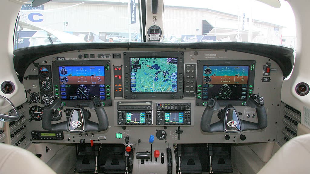 PA-46-350P Malibu Mirage Cockpit