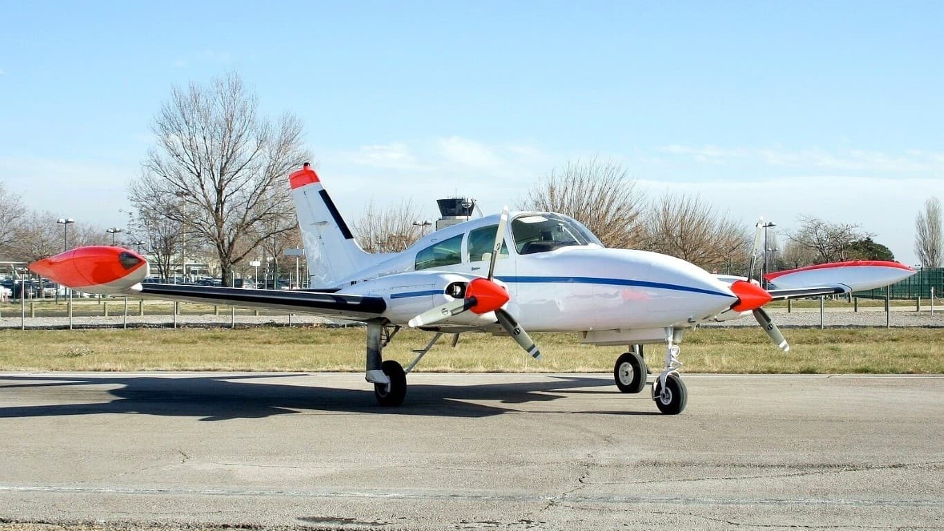 CE-310 R