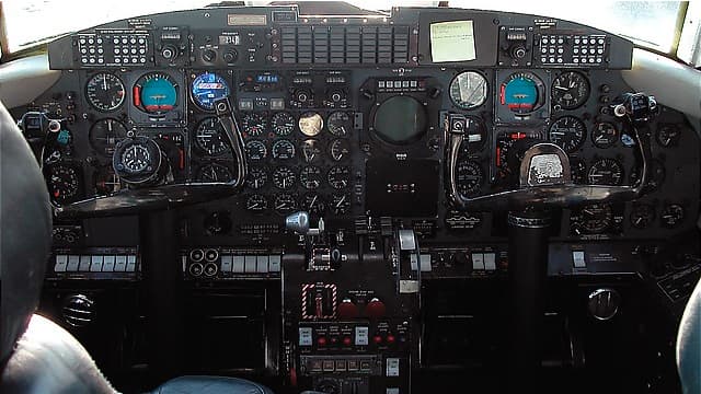 Merlin SA26T Cockpit