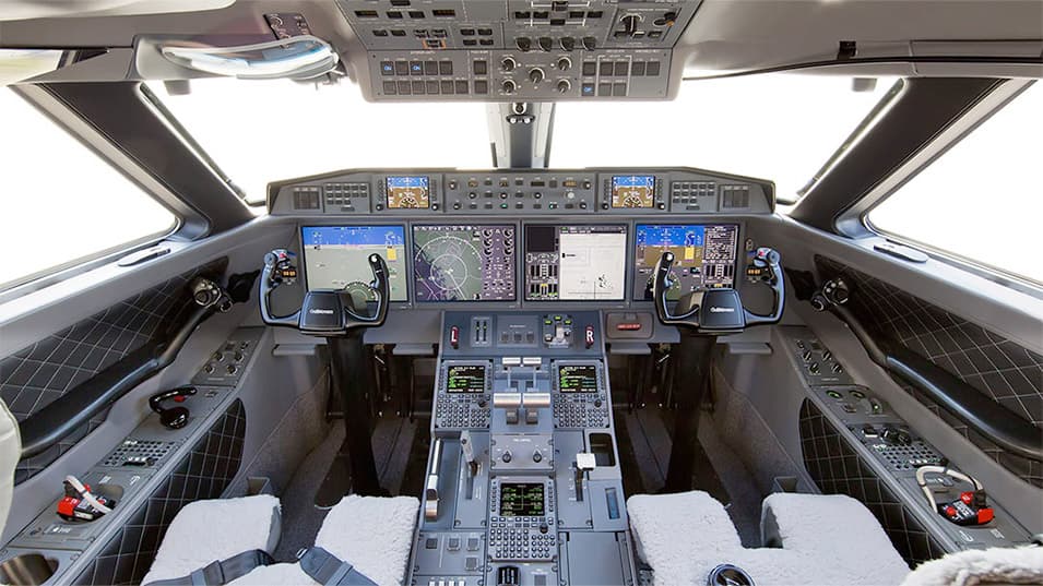 G650 Cockpit