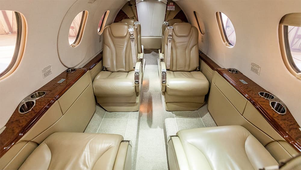 Premier IA in flight